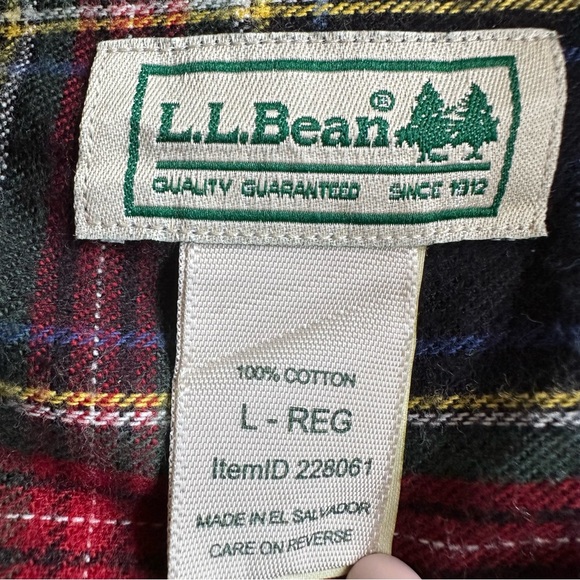 L.L. Bean | Men's‎ Scotch Plaid Flannel Button Down Shirt Large Fall Holiday - Picture 5 of 5